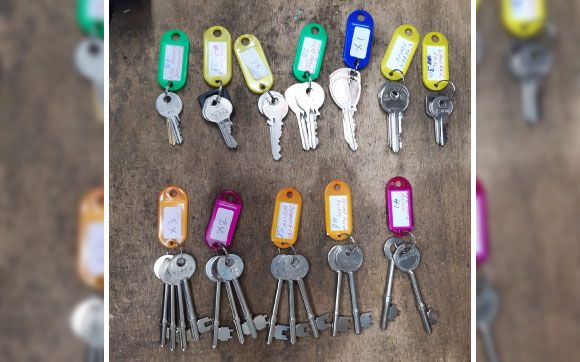 Fast and friendly key cutting