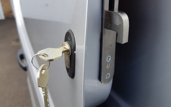 Commercial vehicle and van lock installation