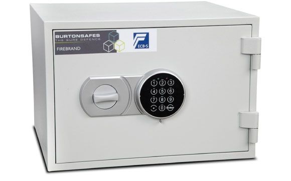 What different types of safe can we install?